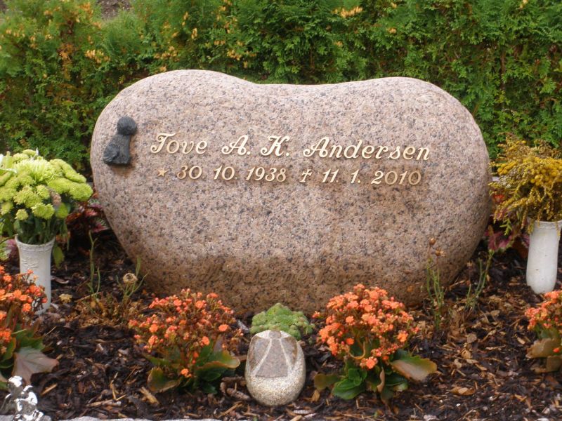 Tove A. K. Andersen.JPG